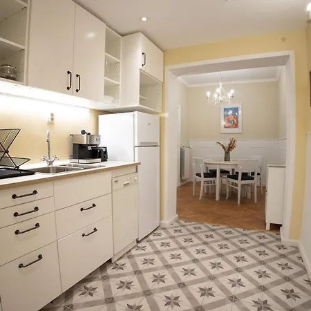 Planeta Dos Sonhos - Fast Wi-fi, 1bdr, Centre Apartment Sofia