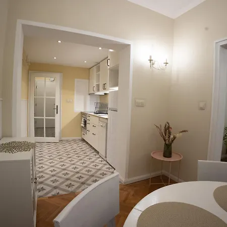 Planeta Dos Sonhos - Fast Wi-fi, 1bdr, Centre * Sofia